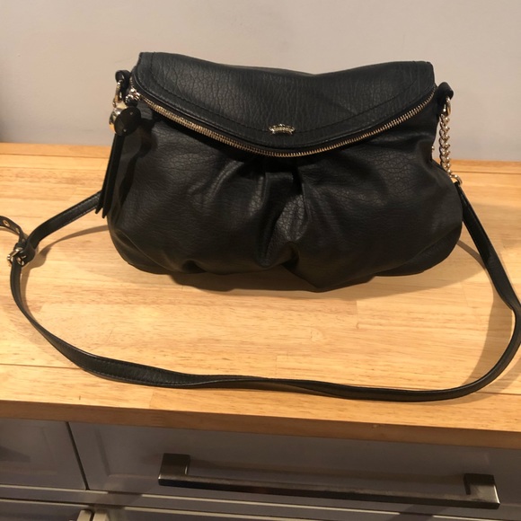 Juicy Couture Handbags - Juicy Couture crossbody